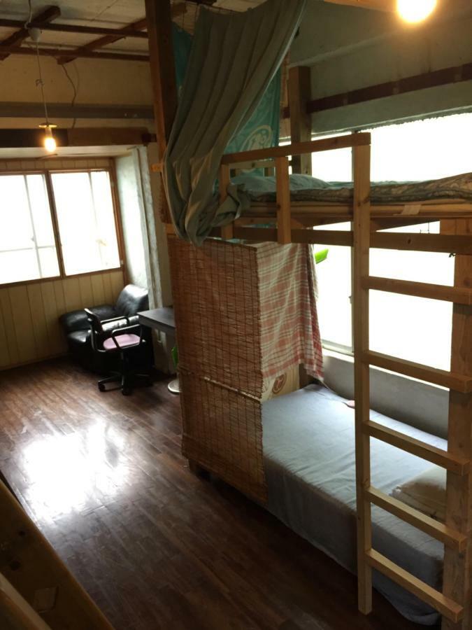 Asahi Guest House Naha Exterior photo