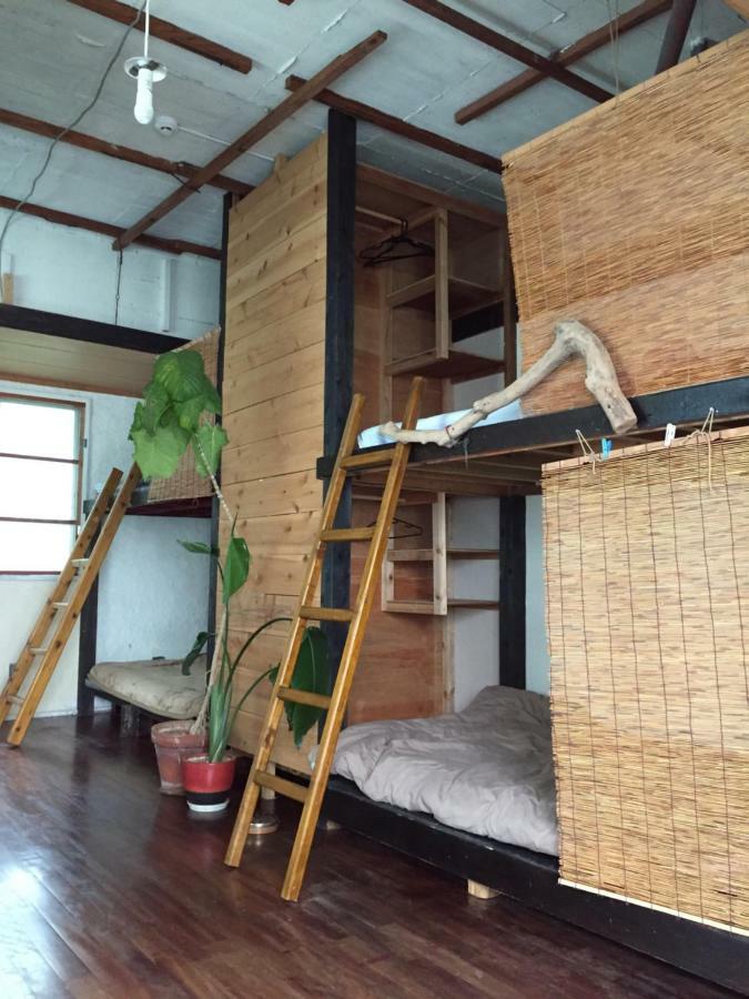 Asahi Guest House Naha Exterior photo